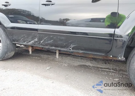 2005 Lexus Gx 470 z USA, uszkodzony, nr VIN JTJBT20X550081073